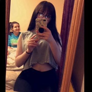 Meet your Posher, Olivia